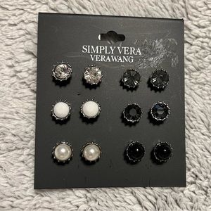 Simply Vera earrings